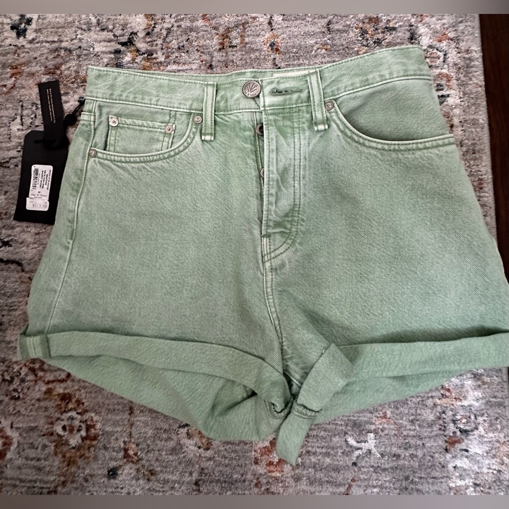 🎸RAG & BONE🎸🔥NWT🔥Maya High Rise Shorty Short - in Seafoam Green— size 26